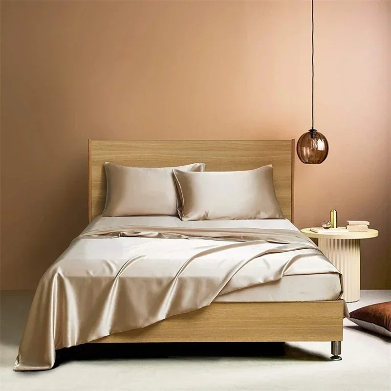 100% Momme Four-piece Set Of Luxury Silk Bedding Sheets and Fitted Sheets - Picture 9 of 15