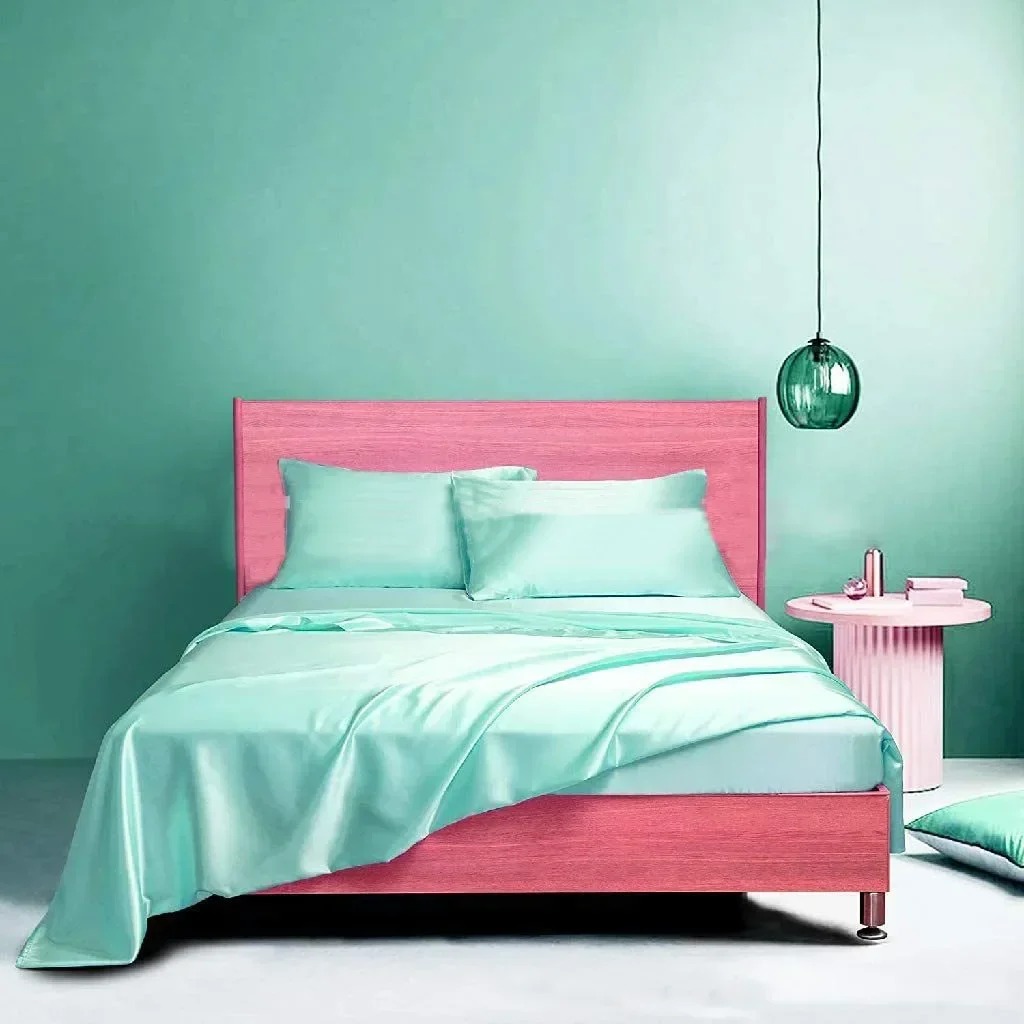 100% Momme Four-piece Set Of Luxury Silk Bedding Sheets and Fitted Sheets - Picture 10 of 15